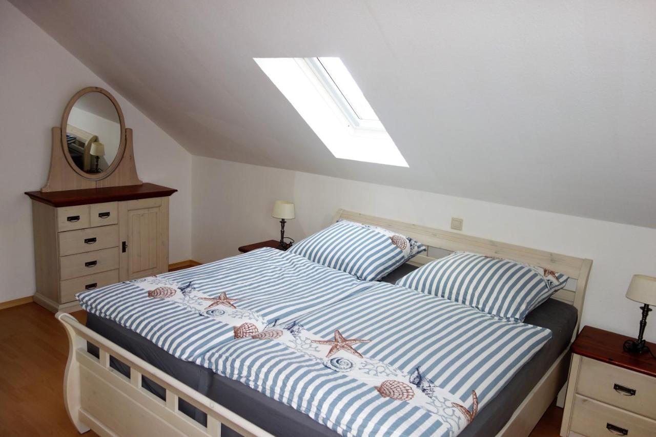 Ferienwohnung Sternenkieker Krummhörn المظهر الخارجي الصورة
